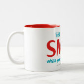 glimlachen tweekleurige koffiemok (Links)