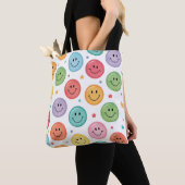Glimlachend Emoji Patroon Tote Bag (Dichtbij)