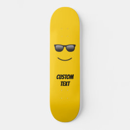 Glimlachend Gezicht met Zonnebril Persoonlijk Skateboard