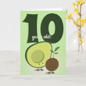 Glimlachende Avocado en Pit Cartoon Food Verjaarda Kaart (Gele Bloem)