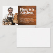 Glimlachende bakker met gebakken brood visitekaartje (Voorkant / Achterkant)