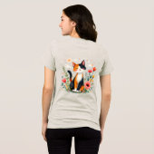 Glimlachende Calico-kat in bloeiende tuin Tri-Blend Shirt (Achterkant volledig)