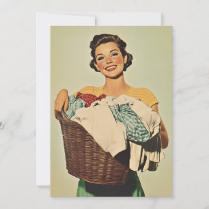 Glimlachende huisvrouw met wasmand kaart