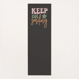 Glimlachende Inspirerend quote Yogamat