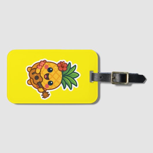 Glimlachende Kawaii Ananas – Tropisch Bagagelabel (Voorkant (horizontaal))