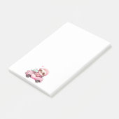 Glimlachende roze luiaard die een cabriolet rijden post-it® notes (Schuin)