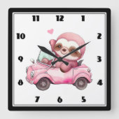 Glimlachende roze luiaard die een cabriolet rijden vierkante klok (Voorkant)