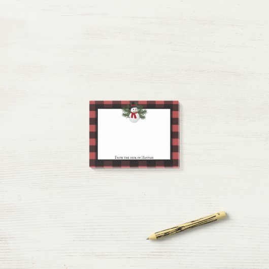 Glimlachende sneeuwman Buffalo Plaid gepersonalise Post-it® Notes (Op bureau)