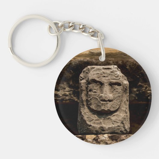 Glimlachende Stenen Totem Cambodja Sleutelhanger (Voorkant)