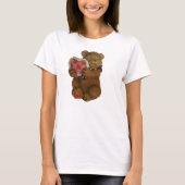 Glimlachende teddybeer met gestikt hartkussen t-shirt (Voorkant)