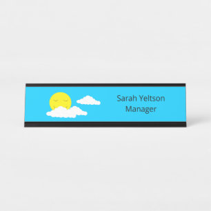 Glimlachende zon met wolken: turquoise bureau naambordje