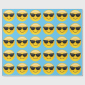 Glimlend gezicht met zonnebrillen Cool Emoji Cadeaupapier (Vlak)