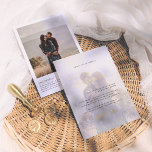 Glimmend alles in één QR-code Elegant 2 foto bruil Folie Uitnodiging<br><div class="desc">Voeg wat glans toe aan uw huwelijksuitnodigingen met echte gouden, zilveren of rozen gouden folie! Deze klassieke en tijdloze metallic stijl zal zeker nog een niveau toevoegen aan uw uitnodigingen. De voorkant van de kaart toont een aangepaste foto van het paar, met een semi-transparante witte overlay voor de tekst om...</div>