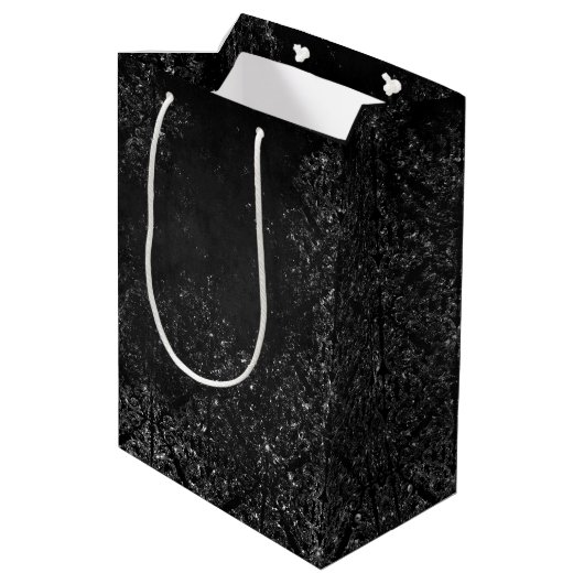 Glimmery Onyx Grunge | Silvery Black Glam Damask Medium Cadeauzakje (Achterkant Gekanteld)