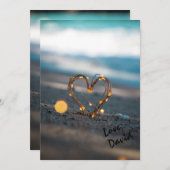 Glinsterend hart op het strand | Unieke romantisch Feestdagenkaart (Voorkant / Achterkant)