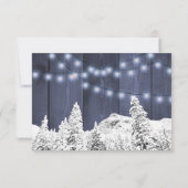 Glinsterende lichten winter schuur hout bruiloft r RSVP kaartje (Achterkant)