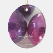 Glinsterende paarse kerstdecoraties keramisch ornament (Links)