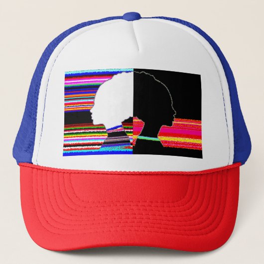 Glitch Contrast Profiles – Pop Art Trucker Cap (Voorkant)