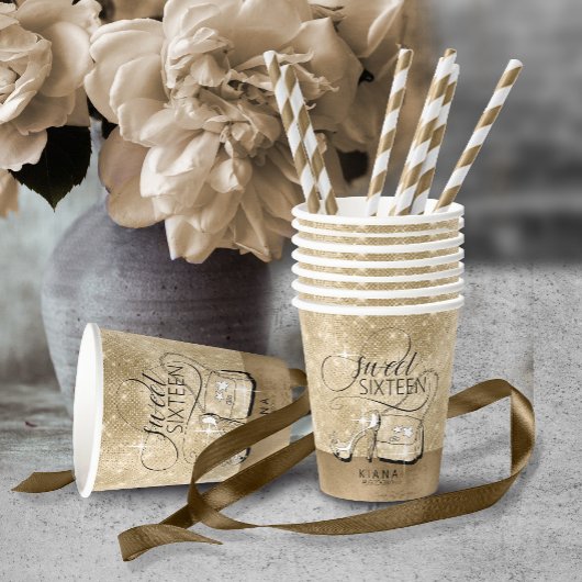 Glitter and Shine Sweet 16 V2 Gold ID675 Papieren Bekers