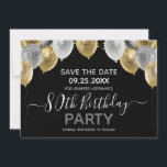 Glitter Balloons 80th Birthday Party Save the Date Kaart<br><div class="desc">Elegant faux zilver en gouden glitterballonnen aan de bovengrens. Alle tekst kan worden aangepast en kan eenvoudig worden gewijzigd voor uw eigen wensen. Grote elegant bespaart het ontwerp van de sjabloon van de verjaardagsfeestdag. Elk jaar kan de leeftijd worden gewijzigd</div>