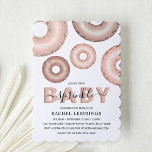 Glitter Donut Baby Sprinkle Girl Baby shower Kaart<br><div class="desc">vieren de komst van je baby met deze leuke en feestelijke baby sprinkle-uitnodiging. Dit aanpasbare baby shower is voorzien van glamoureuze donuts die in pasteltinten met glittersproinkles worden geijkt. De kleuren zijn perfect voor 'Het is een meisje' baby showers. De moderne super schattige baby shower nodigt gemakkelijk uit om zich...</div>