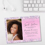 Glitter Foto Sweet 16 Verjaardagsfeest Uitnodiging<br><div class="desc">Budgetvriendelijke ,  glamoureuze en girly sweet 16 verjaardagsfeestuitnodiging met sprankelende holografische paarse,  roze en zilveren faux glitter confetti langs de grenzen op een roze achtergrond,  haar foto en "Sweet Sixteen" en haar naam in een zacht grijs trendy script.</div>