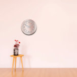 Glitter Grey Roos Gold Numbers Blush Beauty Lux Grote Klok<br><div class="desc">De tijd neemt een vleugje luxe aan met de "Glitter Grey Roos Gold Numbers Blush Beauty Lux Large Clock", een meesterwerk van design uit FlorenceK Studio, de haven van Milaan van haute couture voor thuis. Dit is niet alleen een klok, het is een statement piece, een mix van functionaliteit en...</div>
