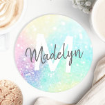 Glitter Holographic Iridescent Girly Ronde Kartonnen Onderzetter<br><div class="desc">Een trendy  chic bokeh glitter achtergrond in prachtige pastelkleuren. U kunt uw eigen monogram en/of naam eenvoudig aanpassen.</div>