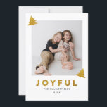 Glitter Joyful Foto met kerstfeestdag Kaart<br><div class="desc">Glitter Joyful Foto met kerstfeestdag Kaart met glitter-bomen en foto's op zowel voor- als achterzijde. Vervang uw foto's door op de knop "Personaliseren" te klikken en voeg uw aangepaste bericht en naam aan de achterkant toe</div>
