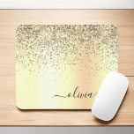 Glitter Metal Monogram Glam Name Gold Glitter Muismat<br><div class="desc">Gold Faux Folie Metallic Sparkle Glitter Brushed Metal Monogram Name and Initiaal Mousepad (muispad). Dit maakt de perfecte liefhebbende 16 verjaardag,  bruiloft,  vrijgezellenfeest,  verjaardagsdag,  baby shower of vrijgezellenfeest voor iemand die van luxe glam en stijl houdt.</div>