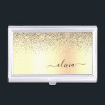 Glitter Metal Monogram Glam Name Gold Glitter Visitekaarthouder<br><div class="desc">Gold Faux Folie Metallic Sparkle Glitter Brushed Metal Monogram Name Business Card Holder. Dit maakt de perfecte liefhebbende 16 verjaardag,  bruiloft,  vrijgezellenfeest,  verjaardagsdag,  baby shower of vrijgezellenfeest voor iemand die van luxe glam en stijl houdt.</div>