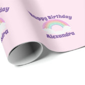 Glitter Rainbow Happy Birthday op Roze Cadeaupapier (Rol Hoek)