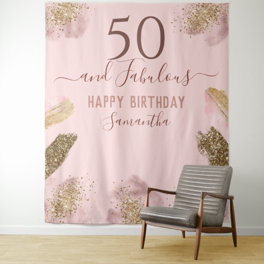 Glitter Strokes roze Happy 50th Birthday Tapestry Wandkleed (In situ)