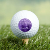 Glitterende Amethyst Paarse Glam Script Naam Golfballen (Insitu Shirt)