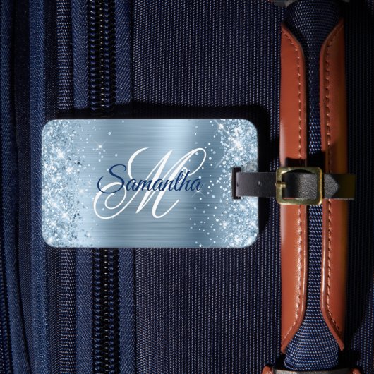 Glitterende lichtblauwe folie fancy monogram bagagelabel (Voorkant Insitu 4)