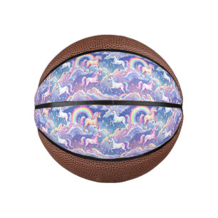 Glitterende regenboog en eenhoorns op wolken basketbal