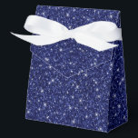 Glitterfeestbehandelingdoos Bedankdoosjes<br><div class="desc">Het feestgunstendoosje is weergegeven in een vrolijke,  nep glinsterprint in navyblauw.
Perfect voor het geven van traktaties als cadeau. Personaliseer dit item of koop het zoals het is.
Tip: Voeg er lekkere snoepjes aan toe en maak het af met een leuk lint.




Gelicenseerde print</div>