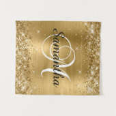 Glitterige Gouden Folie Klassieke Script M Monogra Wandkleed (Voorkant (horizontaal))