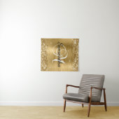 Glitterige Gouden Folie Klassieke Script M Monogra Wandkleed (In Situ (horizontaal))