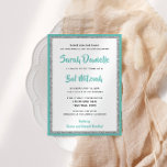 Glittery Bat Mitzvah Blauwgroen en Silver Rectangl Kaart<br><div class="desc">Deze trendy Bat Mitswa-uitnodiging is voorzien van sprankelende faux glitter gelaagd tegen een achtergrond van effen kleuren. Gebruik het formulier sjabloon om uw eigen gegevens toe te voegen. Het Ontwerpgereedschap kan worden gebruikt om de lettertypestijl,  -kleur en -lay-out te wijzigen.</div>