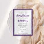 Glittery Bat Mitzvah Paars en Silver Rectangle Kaart<br><div class="desc">Deze trendy Bat Mitswa-uitnodiging is voorzien van sprankelende faux glitter gelaagd tegen een achtergrond van effen kleuren. Gebruik het formulier sjabloon om uw eigen gegevens toe te voegen. Het Ontwerpgereedschap kan worden gebruikt om de lettertypestijl,  -kleur en -lay-out te wijzigen.</div>
