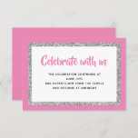 Glittery Bat Mitzvah Pink en Silver Detail Card Kaart<br><div class="desc">Deze trendy tussenvoegsel kaart kenmerkt het vette letters op de voorzijde met een gelaagde blik in zilveren glitter en wit,  en een stevige gekleurde achtergrond. Voeg jouw tekst toe gebruikend de vorm van de sjabloon. Verander de doopvont,  de lay-out en de kleuren gebruikend de Customize eigenschap.</div>