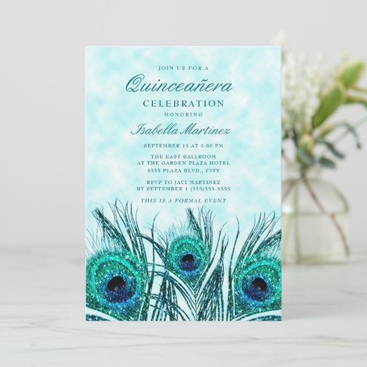 Glittery Blauwgroen Blue Peacock Feathers Quinceañ Kaart (Staand voorkant)
