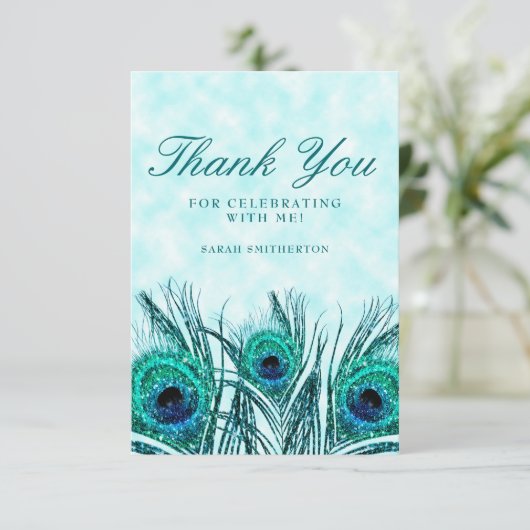 Glittery Blauwgroen Blue Peacock Feathers Sweet 16 Bedankkaart (Staand voorkant)