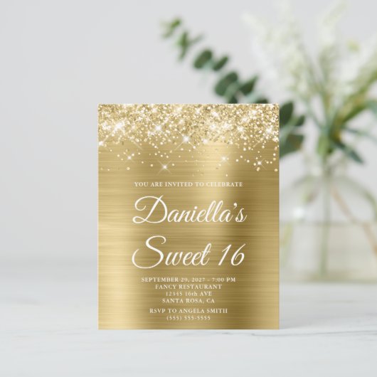 Glittery Bleek Gold Foil Sweet 16 Budget Invite (Staand voorkant)