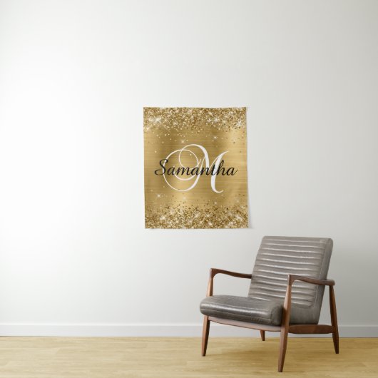 Glittery Gold Foil Classic Script M Monogram Wandkleed (In situ)