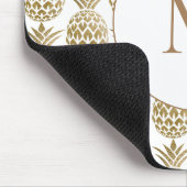 Glittery Gold Pineapple Pattern White Monogram Muismat (Hoek)