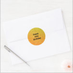 Glittery Gold Sparkle Happy 16th Birthday 2023 Ronde Sticker<br><div class="desc">Ontworpen met heldere en kleurrijke glitterige,  geelbruine achtergrond met aangepaste sjabloon voor tekst!</div>