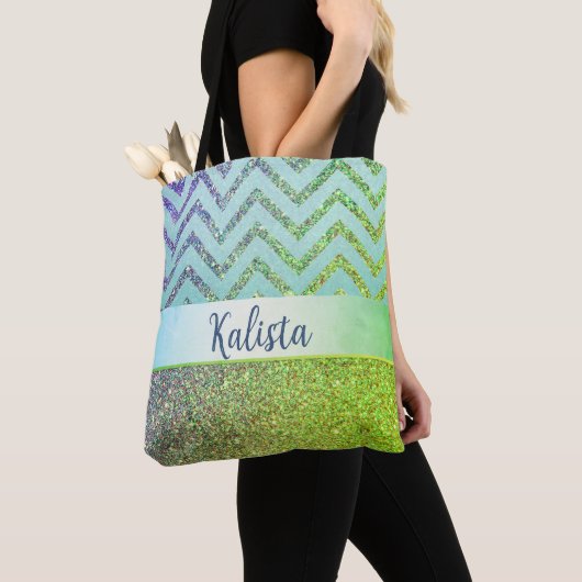 Glittery Groene en Paarse Chevron Gepersonaliseerd Tote Bag (Dichtbij)