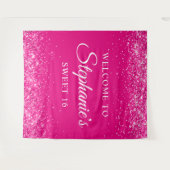 Glittery Hot Pink Sweet 16 Verjaardag Welkom Wandkleed (Voorkant (horizontaal))